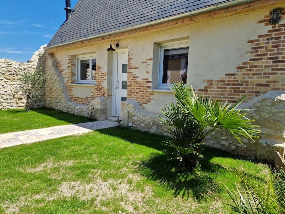 Chalet Industriel Avec Filet Et Spa Sorigny Extérieur photo